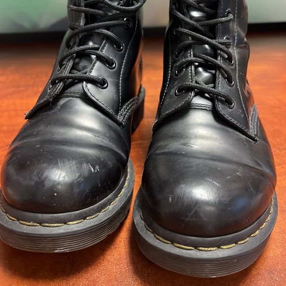 The Original Dr. Martens Air Cushion Sole Boots - Picture 6 of 13